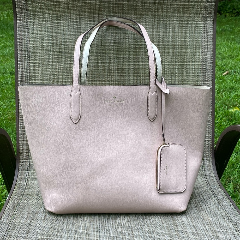 Kate Spade reversible tote pink cream with mini change purse